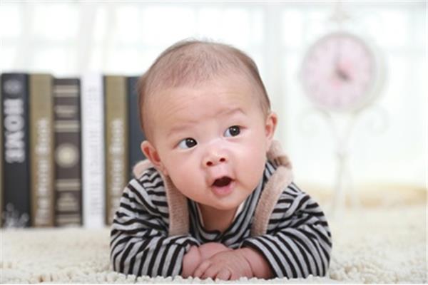 孩子取名字