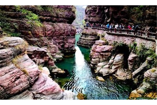 云台山红石峡
