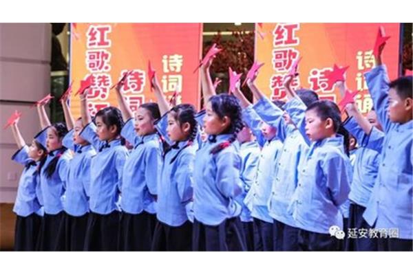 祖国妈妈诗歌朗诵