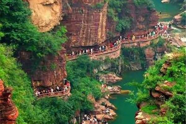 云台山红石峡