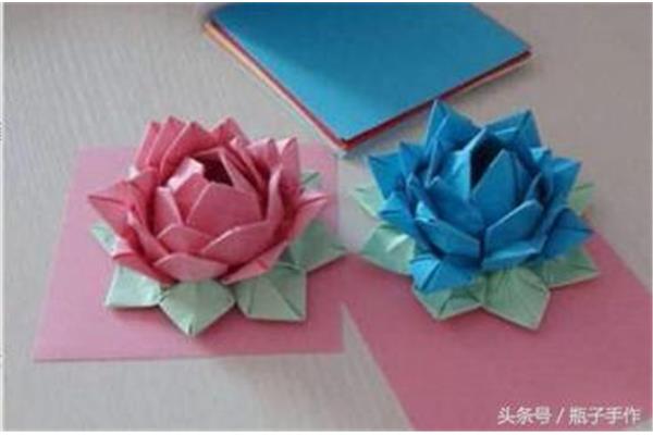 用正方形纸折纸