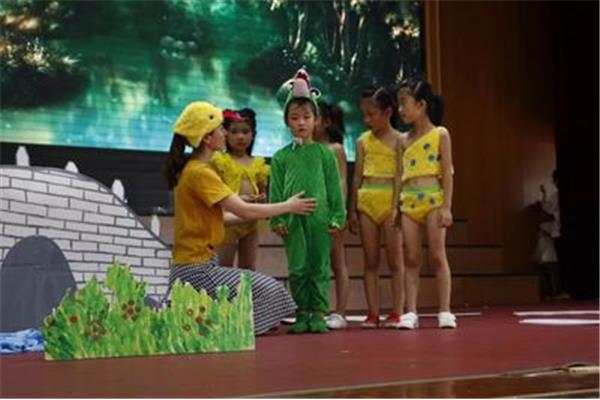 幼儿情景剧