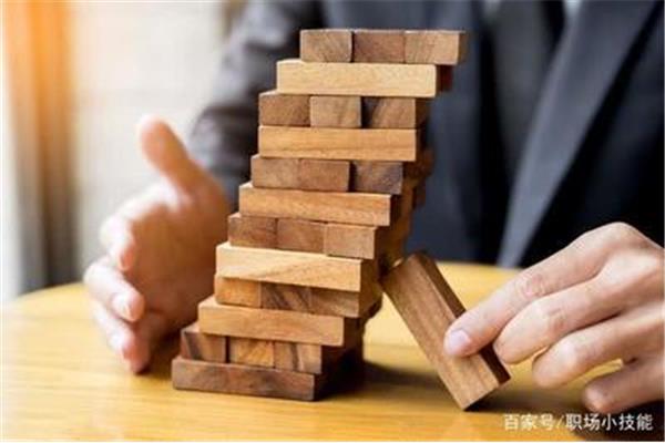 固执己见的意思