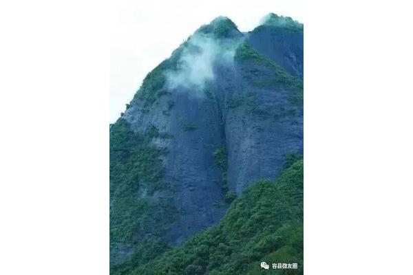 香炉峰海拔多少米