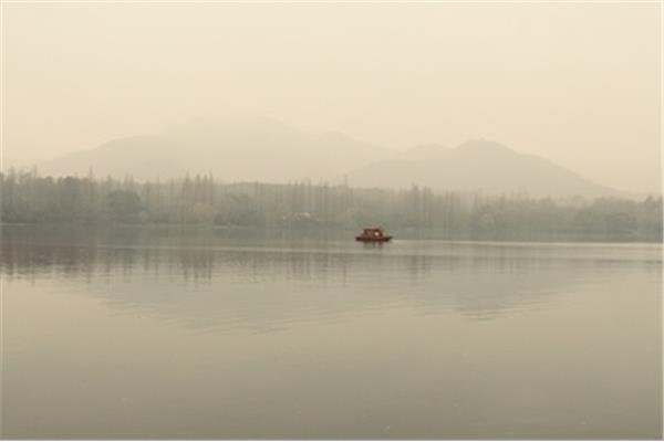 空蒙是什么意思