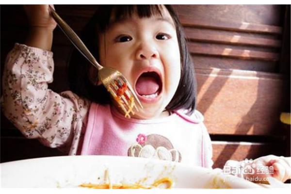 孩子吃饭慢怎么办