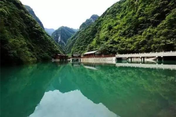脚心出汗怎么回事