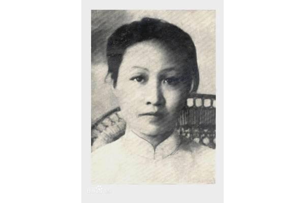 民族女英雄
