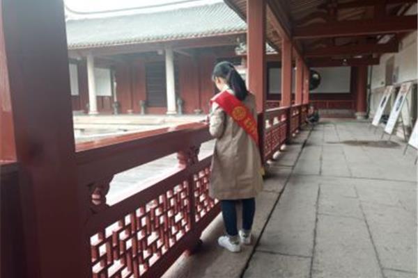 虔心是什么意思