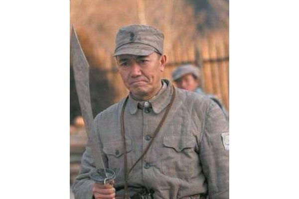 逢敌必亮剑