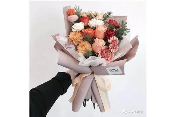 情人节送什么花