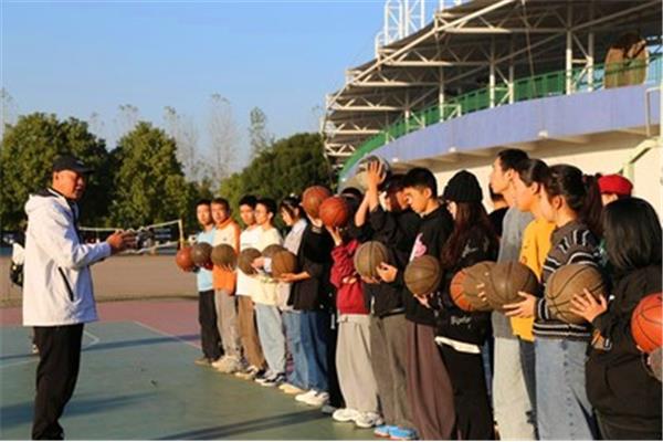 大学生体育