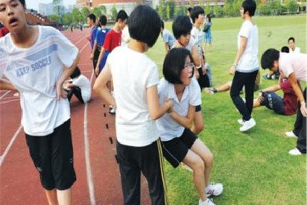 大学生体育