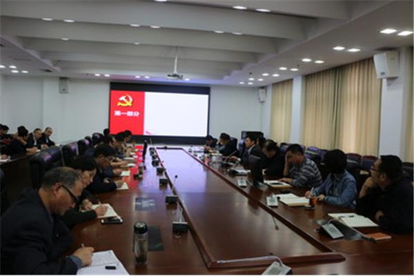 重视理论学习