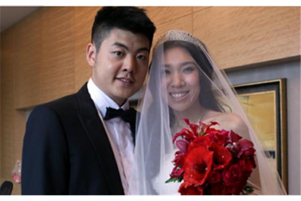 梁在中的婚礼现场