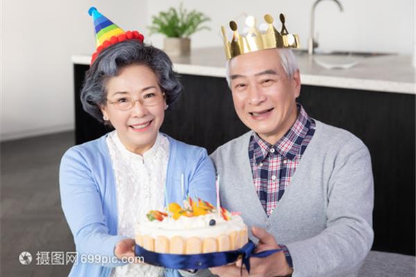 奶奶过生日