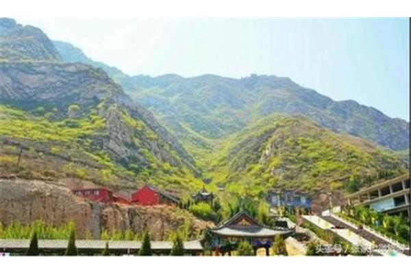 小泰山在哪