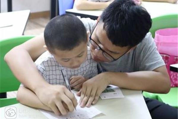 什么样的小手
