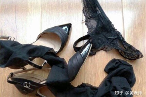 扫楼打胶吧