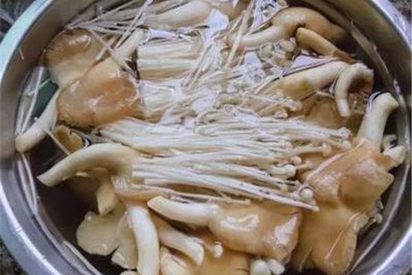 蘑菇怎么洗