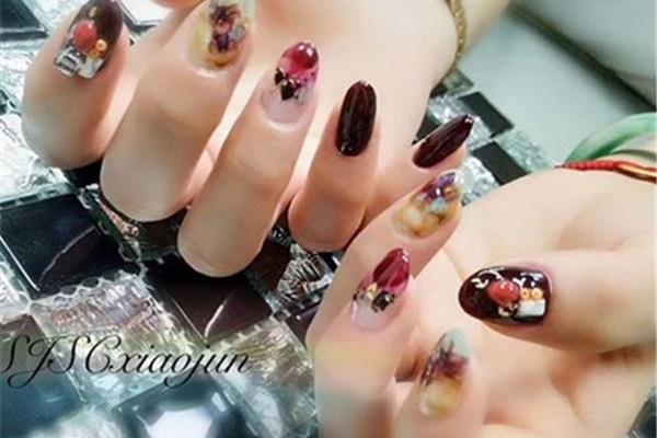 正规美甲学校