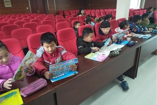 六合教育信息