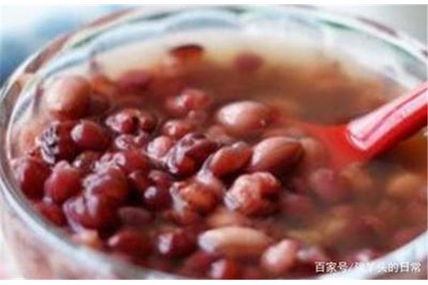 小米红豆粥的功效
