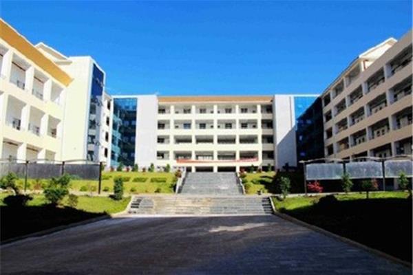 德宏职业学院