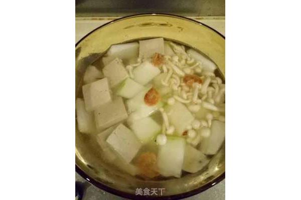 冬瓜豆腐汤