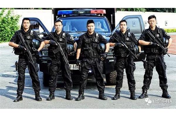 特警是警察吗