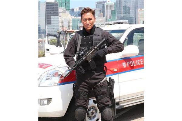 特警是警察吗