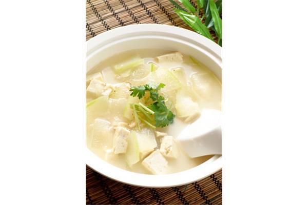 冬瓜豆腐汤