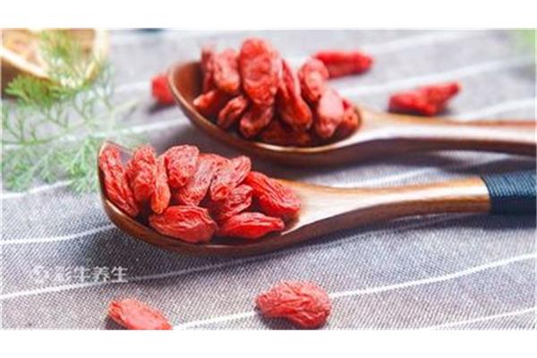 枸杞吃了会上火吗