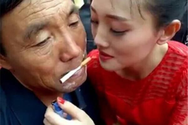 碍事是什么意思