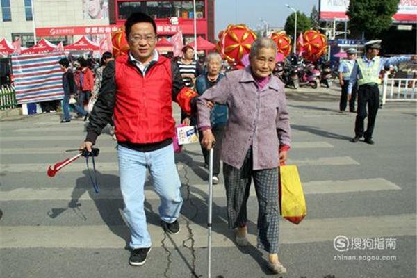 亲社会行为的表现