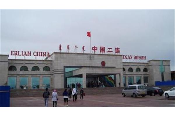 刘亚洲是谁的儿子