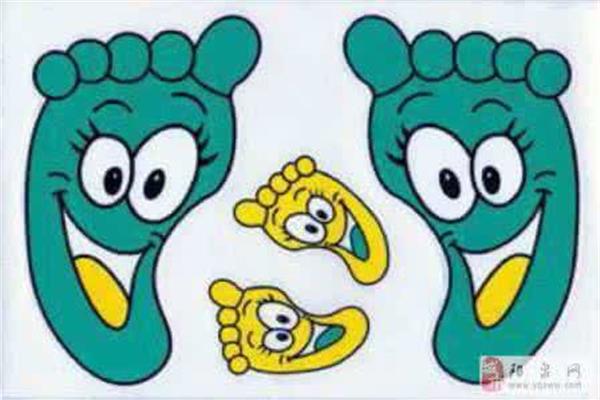大脚丫小脚丫