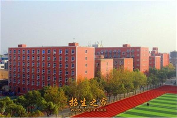 江西现代技师学院