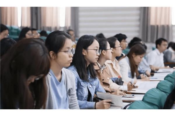 高校教师招聘