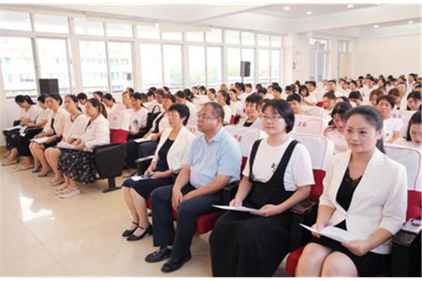 教师队伍建设
