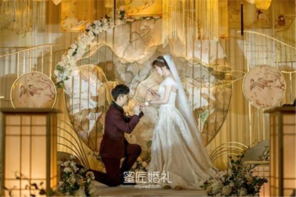 结婚伴娘祝福语