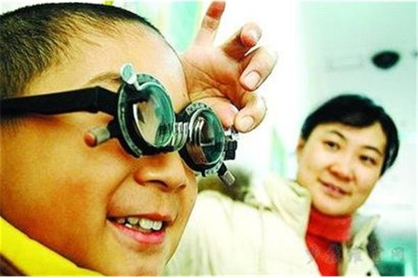 孩子近视如何矫正