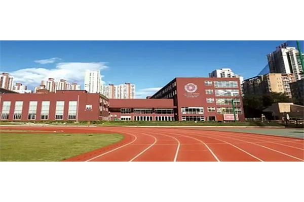 普通高中学校