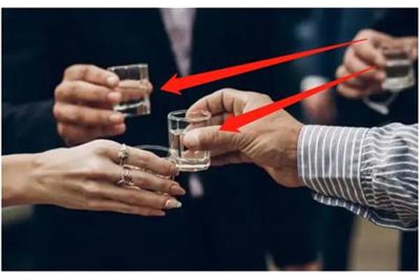 酒桌礼仪规矩大全