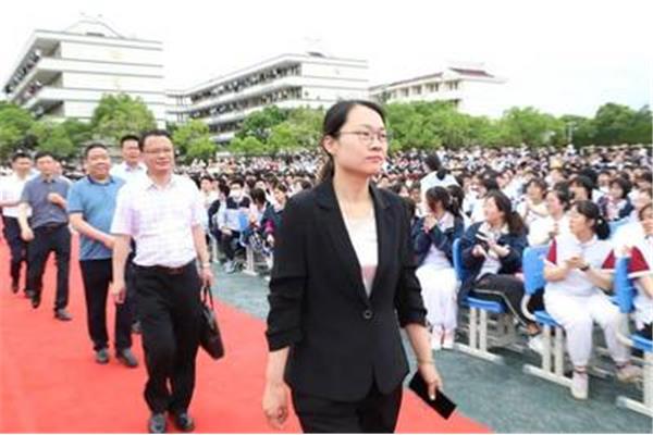 盐城市伍佑中学