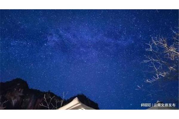寂静的夜空