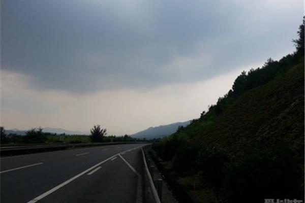 回家路上的风景