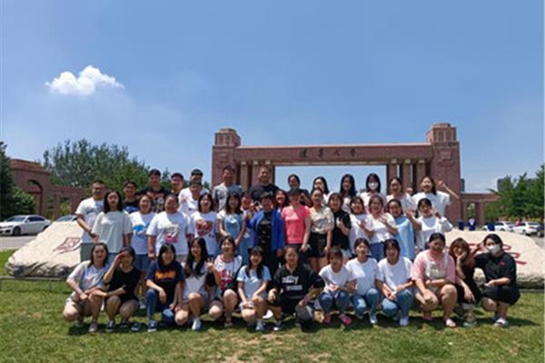 新疆林业学校