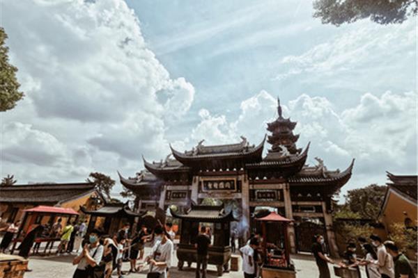 上海龙华寺
