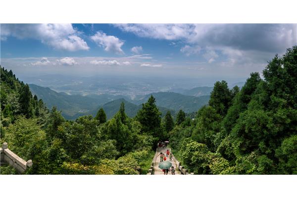 南岳衡山海拔